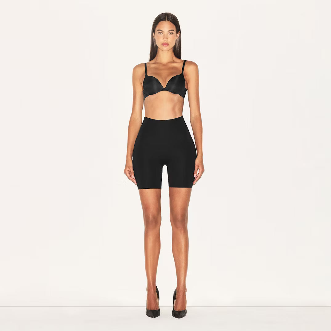 HIP ENHANCING PADDED SHORT